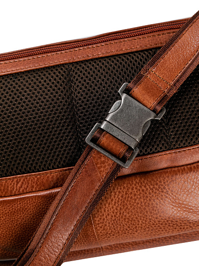 Сумка на пояс Dr. Koffer из натуральной кожи коричневая