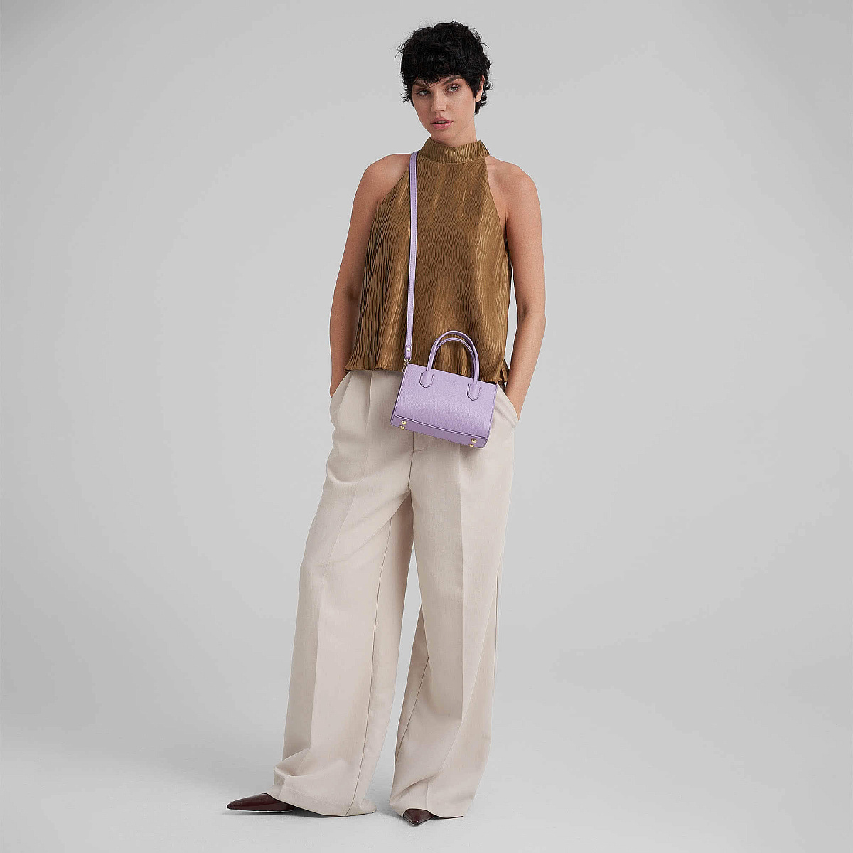 Женская сумка Dr. Koffer из натуральной кожи розовая