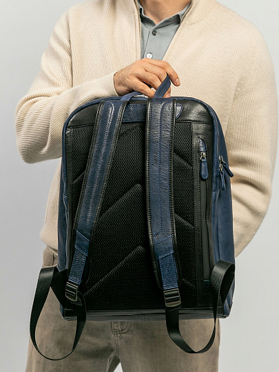 Рюкзак Dr.Koffer из натуральной кожи синий