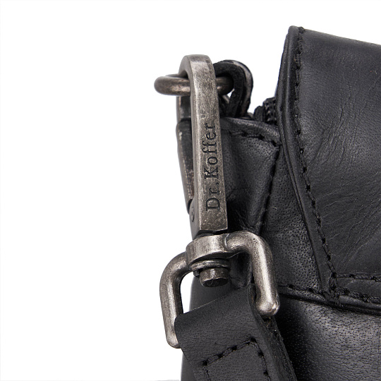 Женская сумка Dr.Koffer из натуральной кожи чёрная