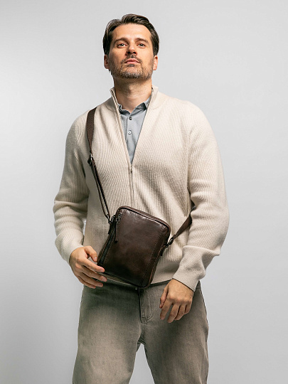 Сумка через плечо Dr.Koffer из натуральной кожи коричневая