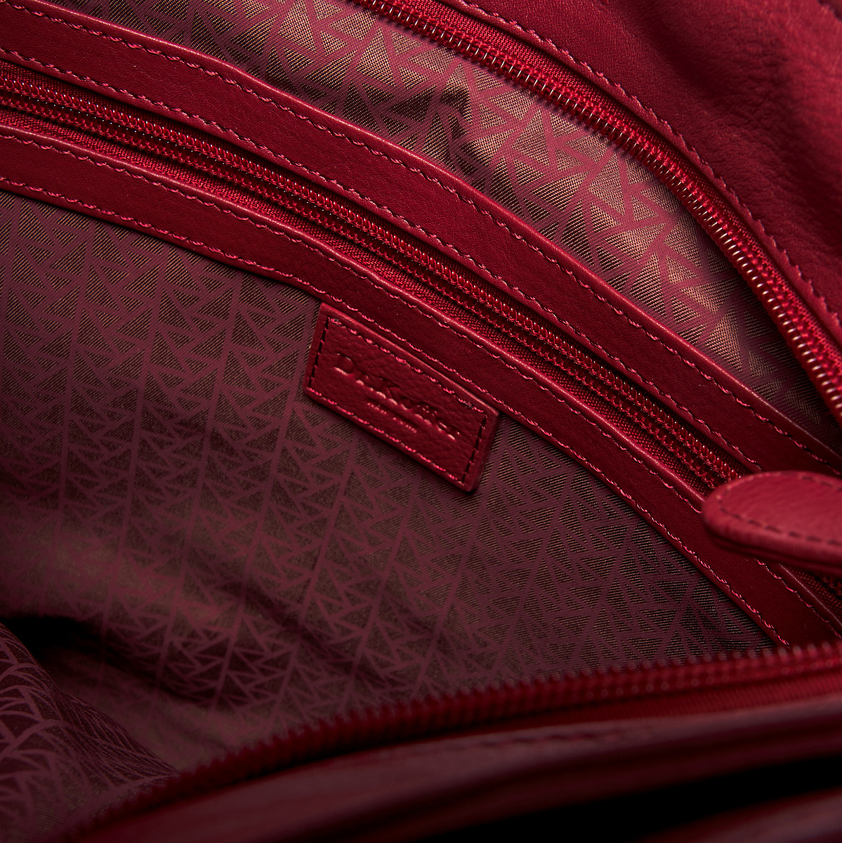 Женская сумка Dr. Koffer из натуральной кожи бордовая