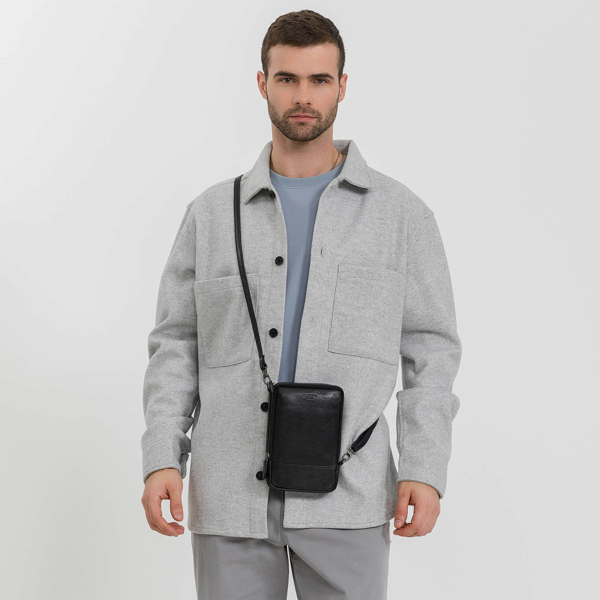 Сумка через плечо Dr.Koffer из натуральной кожи черная