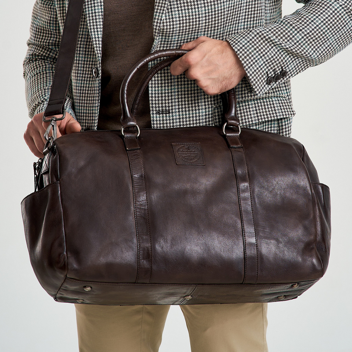 Сумка дорожная Dr.Koffer из натуральной кожи коричневая