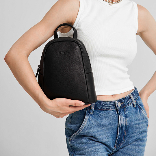 Рюкзак Dr.Koffer из натуральной кожи черный