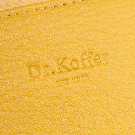 Портмоне Dr.Koffer из натуральной кожи желтое