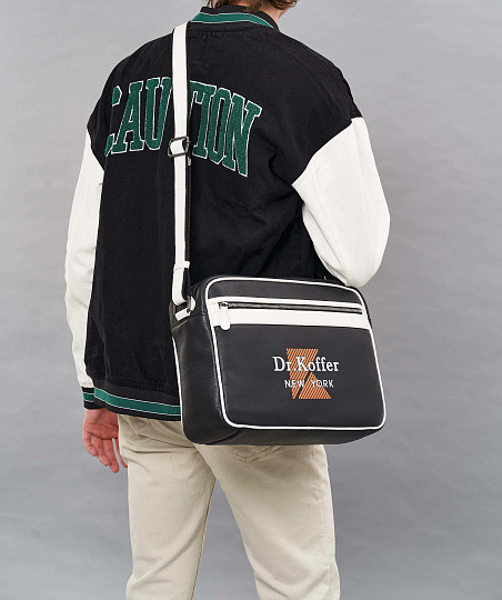 Сумка через плечо Dr.Koffer из натуральной кожи черная