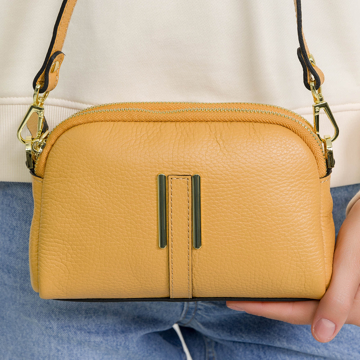 Женская сумка Dr. Koffer из натуральной кожи оранжевая