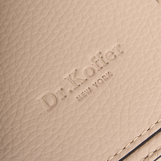Женская сумка Dr. Koffer из натуральной кожи бежевая