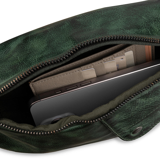 Сумка на пояс Dr. Koffer из натуральной кожи зеленая