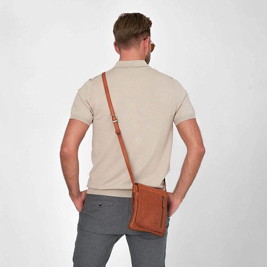 Сумка через плечо Dr.Koffer из натуральной кожи коричневая