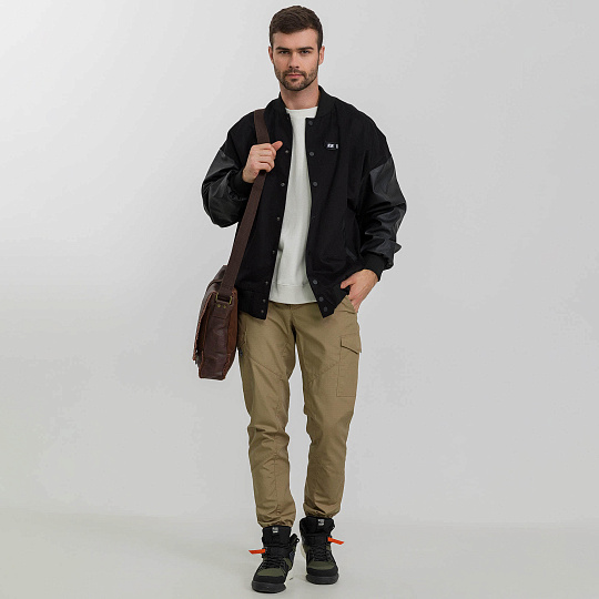 Сумка через плечо Dr.Koffer из натуральной кожи коричневая