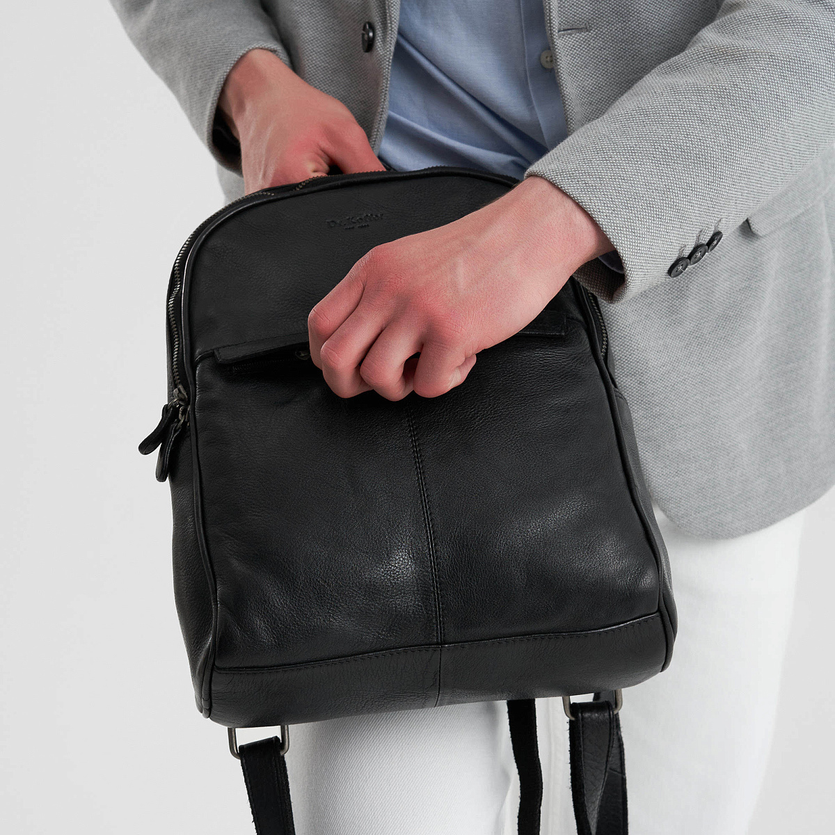 Рюкзак Dr.Koffer из натуральной кожи черный