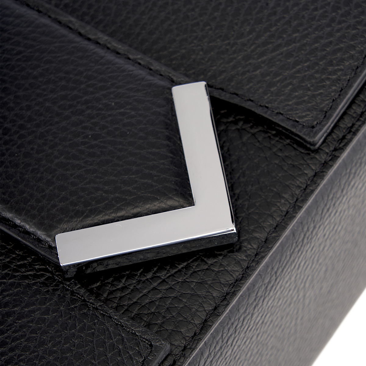 Женская сумка Dr. Koffer из натуральной кожи черная