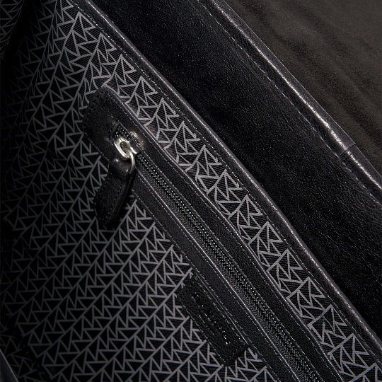 Портфель Dr.Koffer из натуральной кожи черный