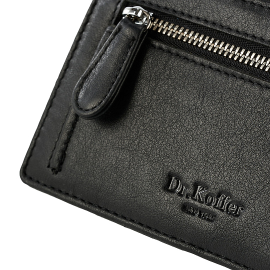 Кредитница Dr.Koffer из натуральной кожи черная