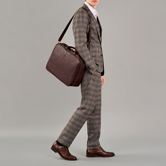 Деловая сумка Dr.Koffer из натуральной кожи темно-коричневая