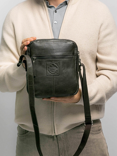 Сумка через плечо Dr.Koffer из натуральной кожи коричневая