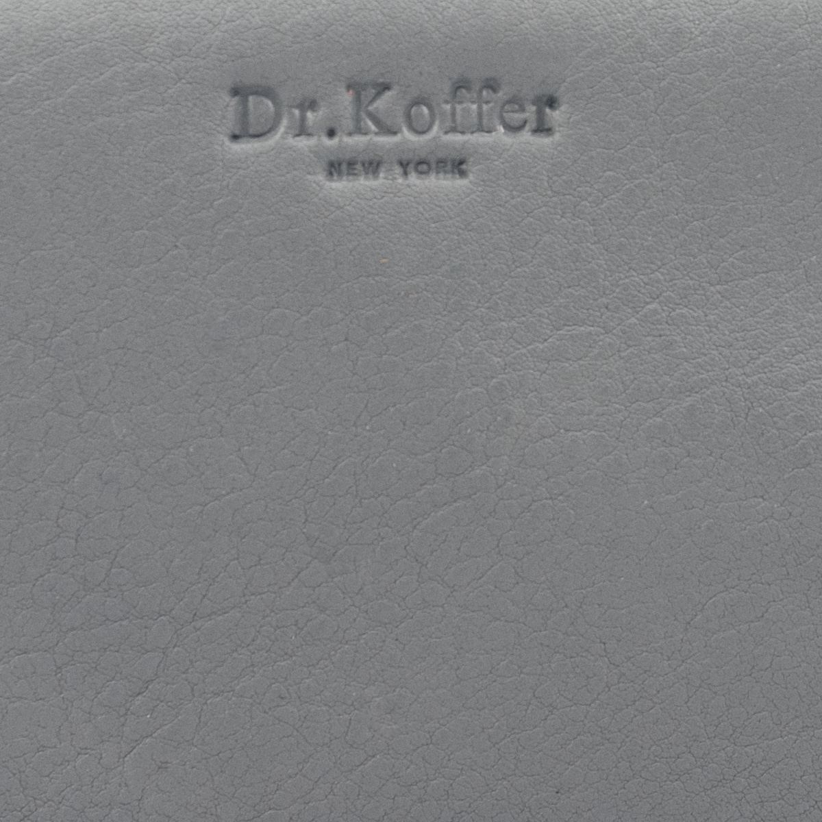 Ключница Dr.Koffer из натуральной кожи серая