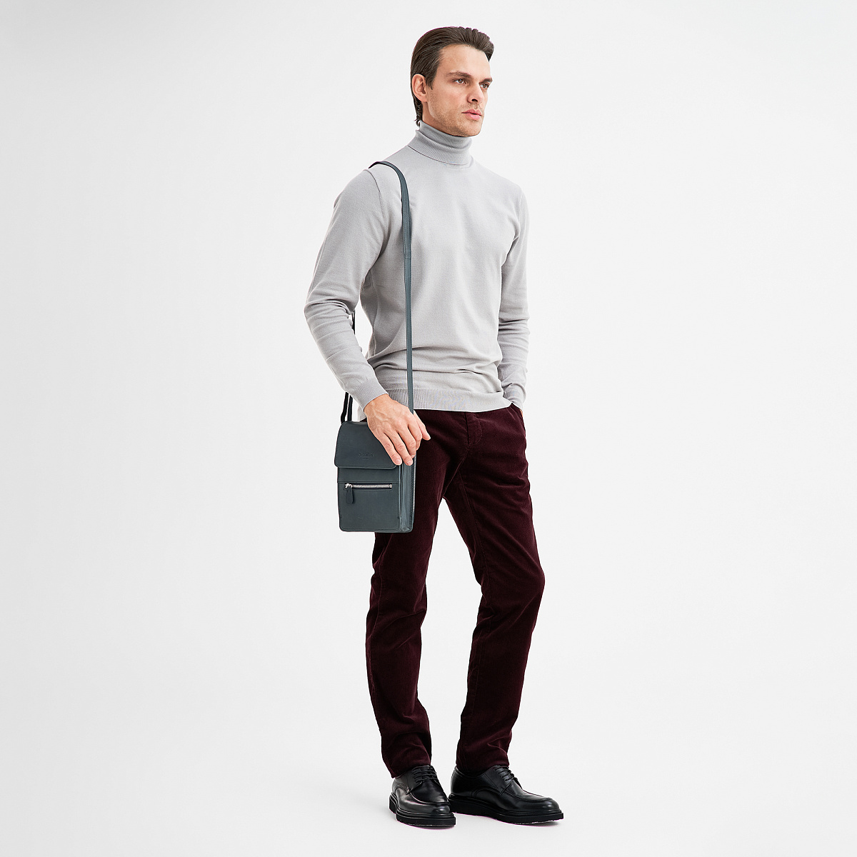 Сумка через плечо Dr.Koffer из натуральной кожи синяя