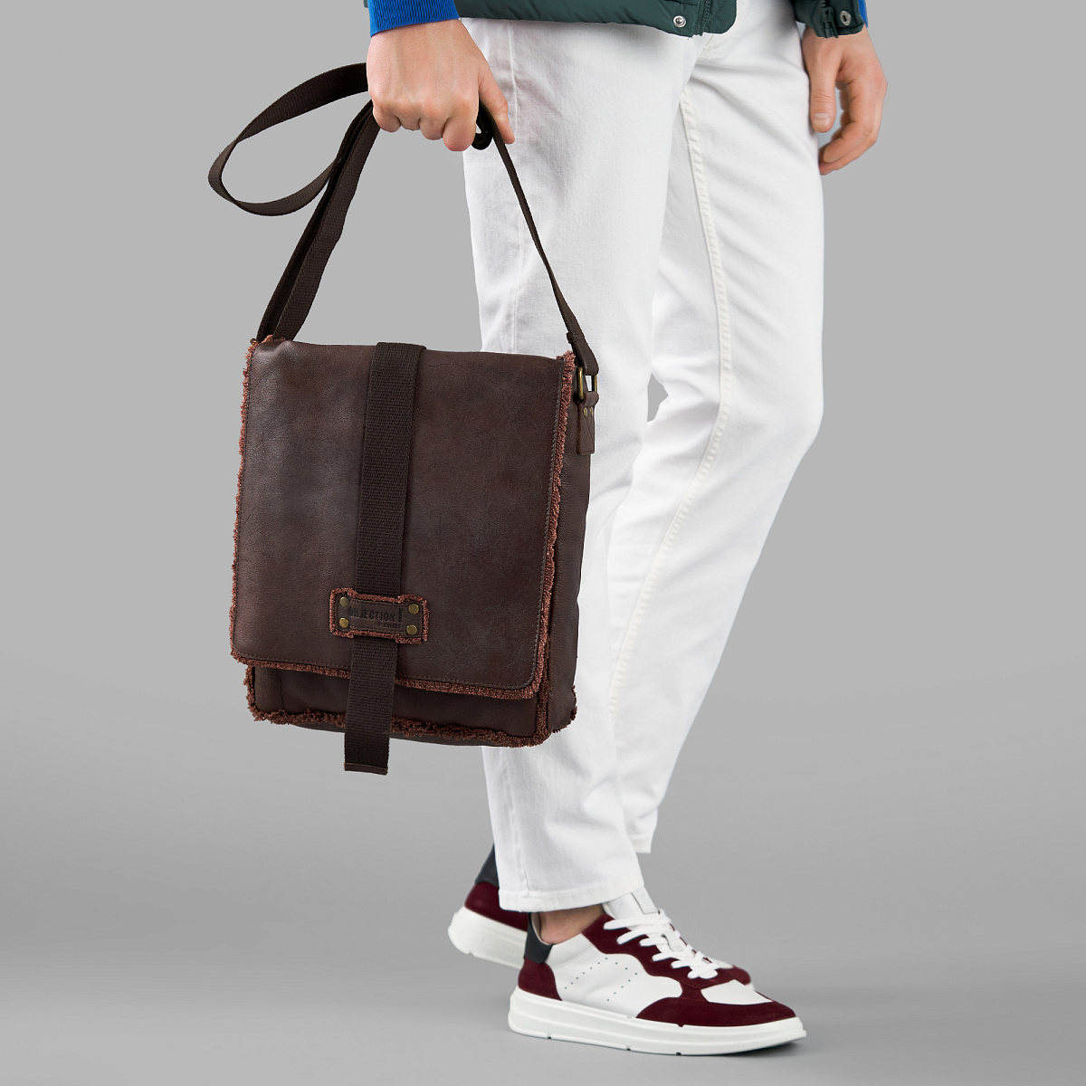 Сумка через плечо Dr.Koffer из натуральной кожи коричневая