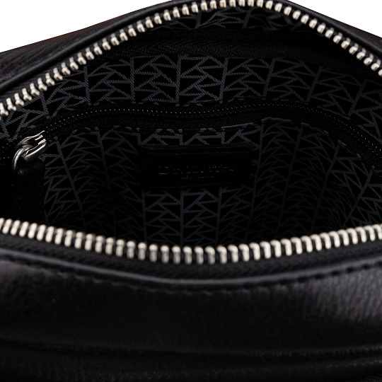 Сумка через плечо Dr.Koffer из натуральной кожи черная