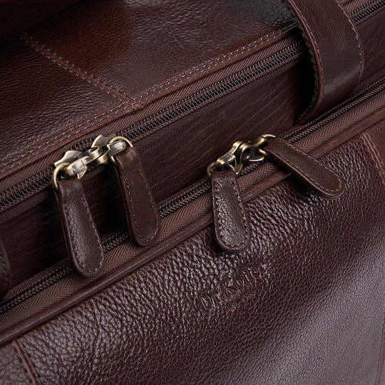 Сумка дорожная Dr.Koffer из натуральной кожи коричневая