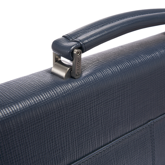 Портфель Dr.Koffer из натуральной кожи синий