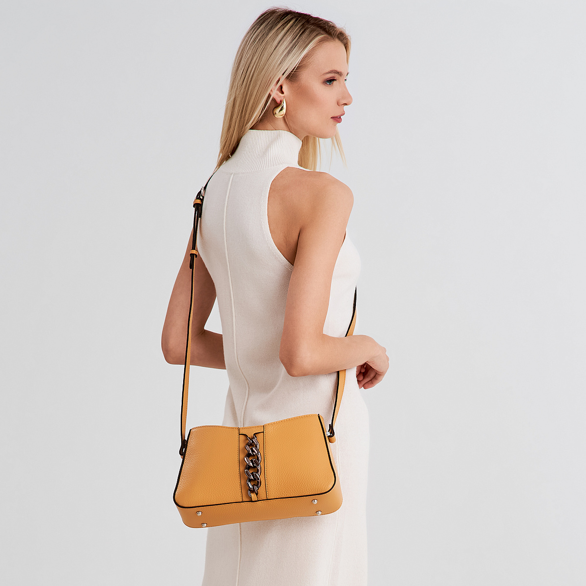 Женская сумка Dr. Koffer из натуральной кожи оранжевая