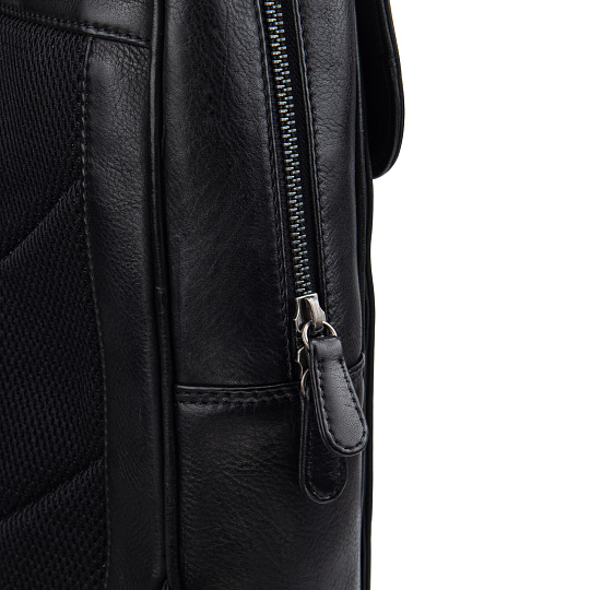 Рюкзак Dr.Koffer из натуральной кожи черный