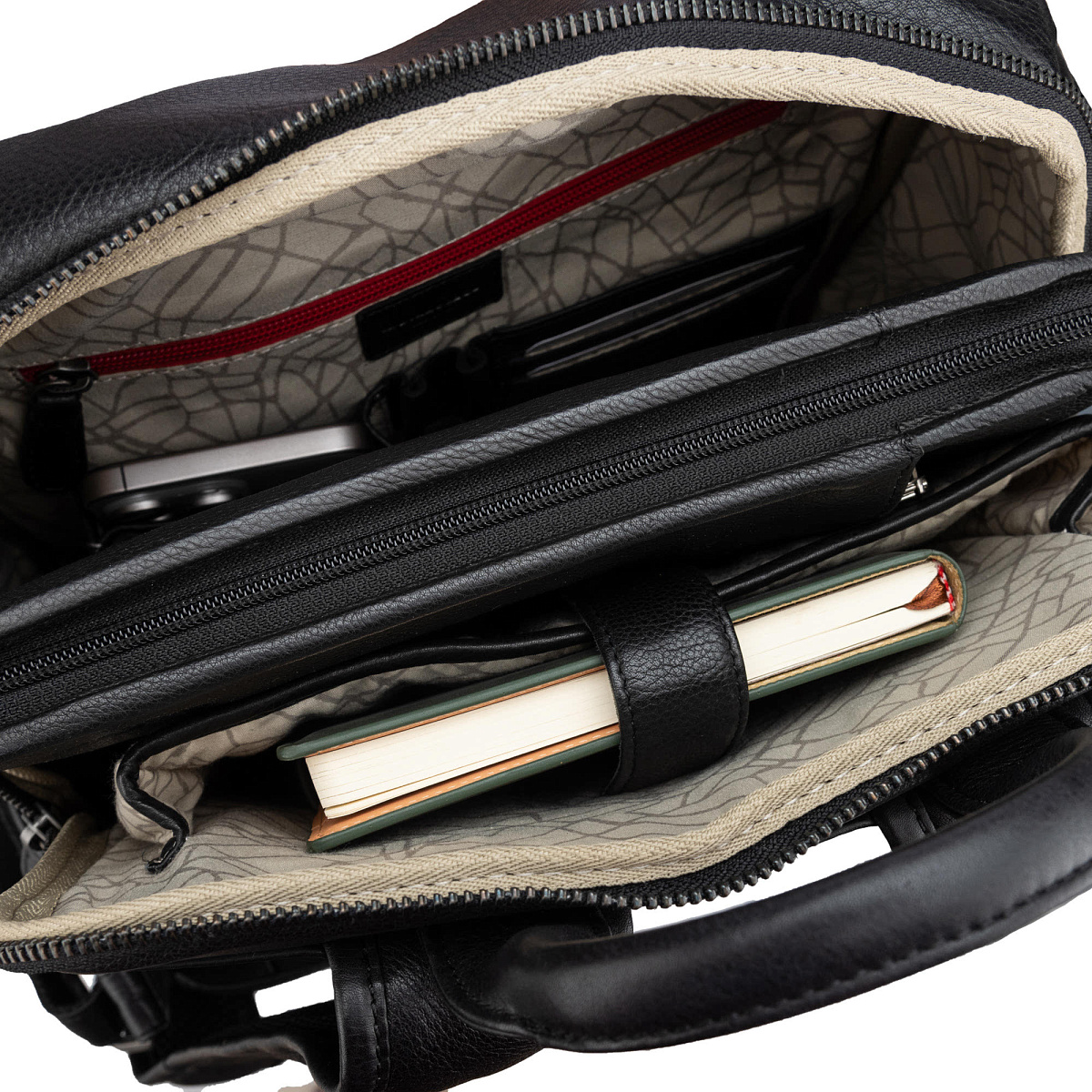 Рюкзак Dr.Koffer из натуральной кожи черный