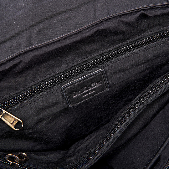 Сумка через плечо Dr.Koffer из натуральной кожи черная