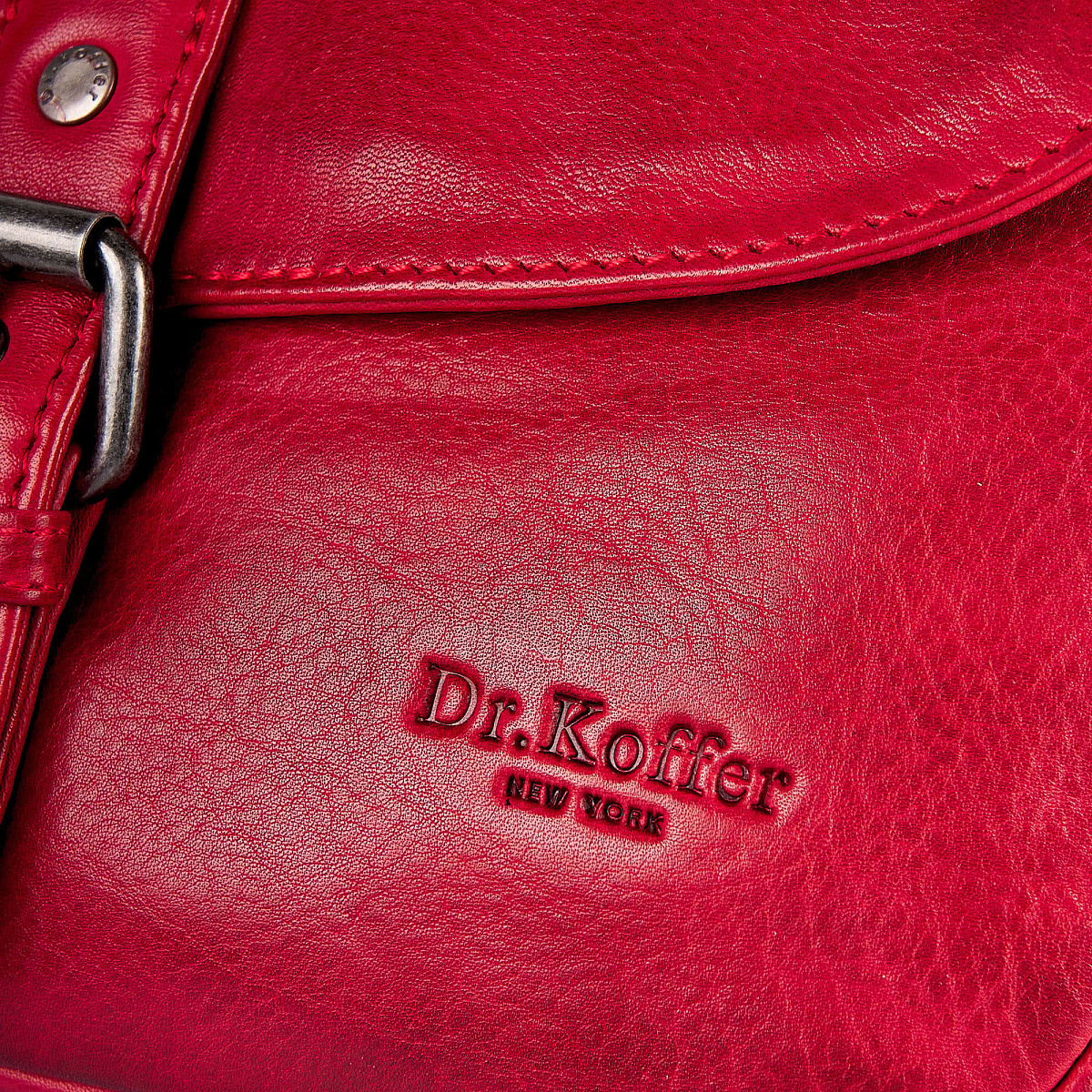 Сумка через плечо Dr.Koffer из натуральной кожи красная