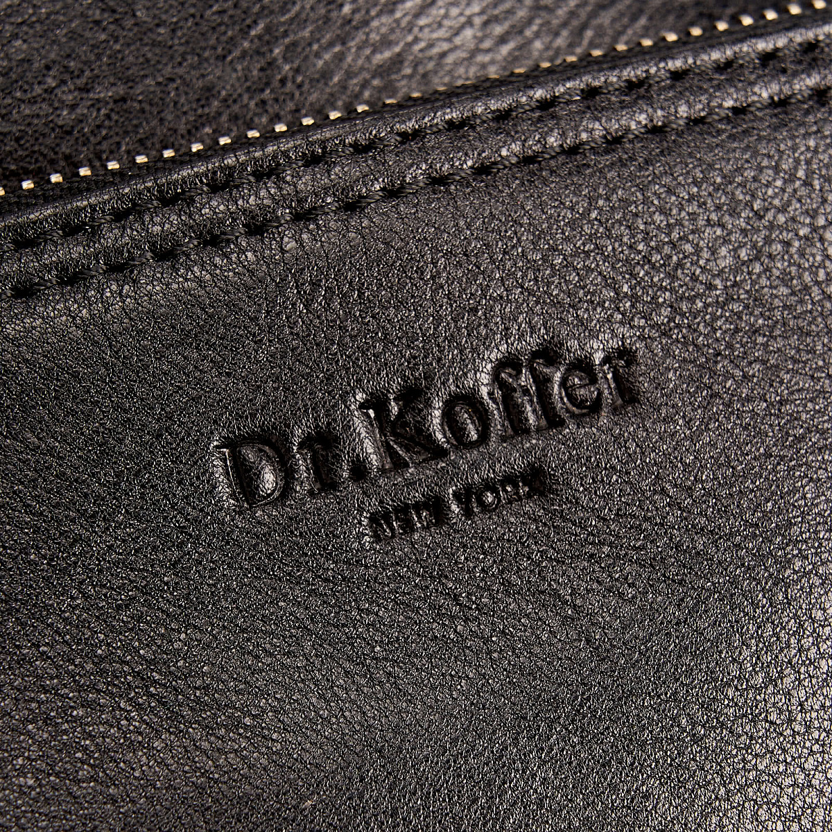 Сумка через плечо Dr.Koffer из натуральной кожи черная
