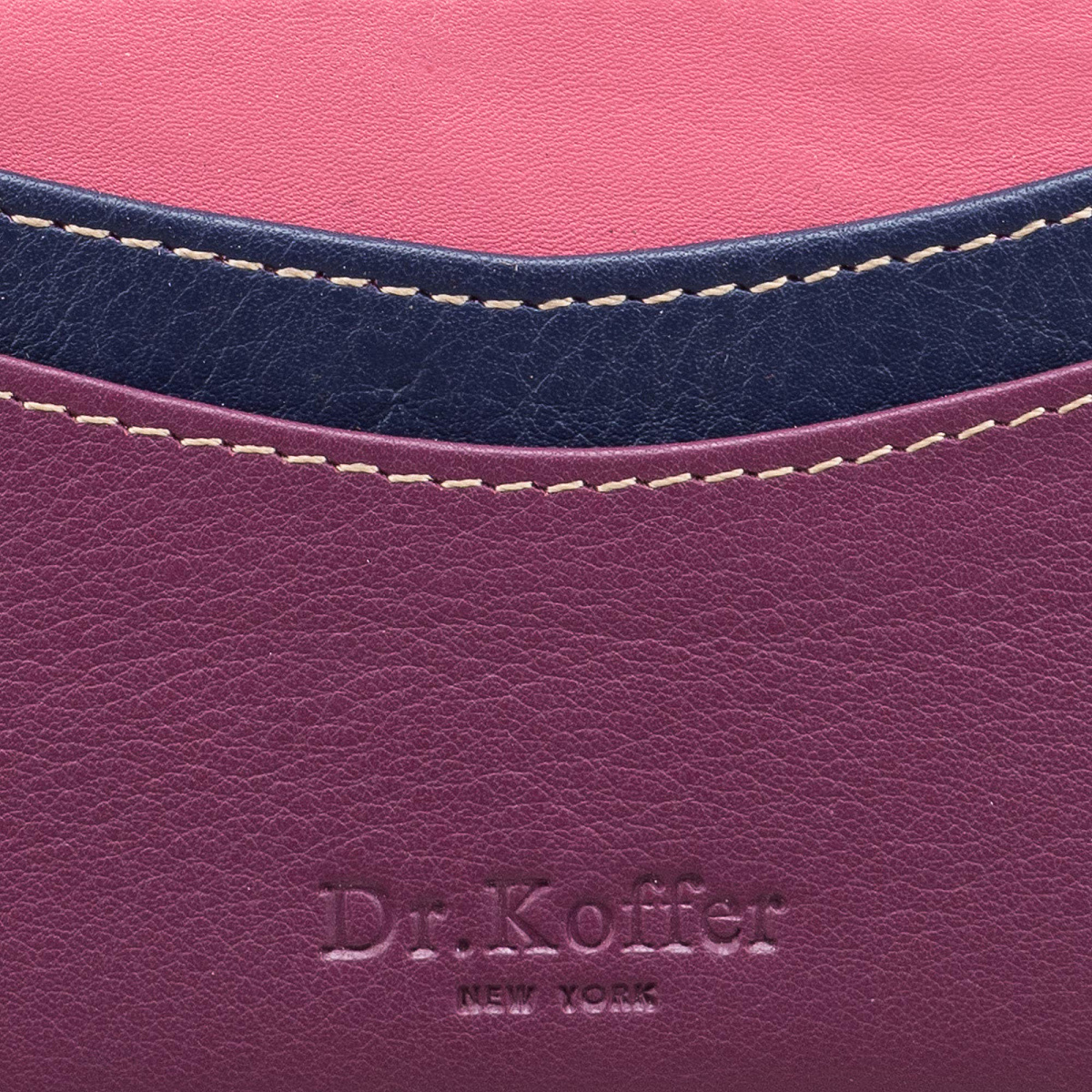 Кредитница Dr.Koffer из натуральной кожи фиолетовая
