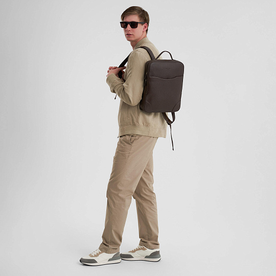 Рюкзак Dr.Koffer из натуральной кожи красный