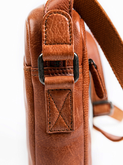 Сумка через плечо Dr.Koffer из натуральной кожи коричневая