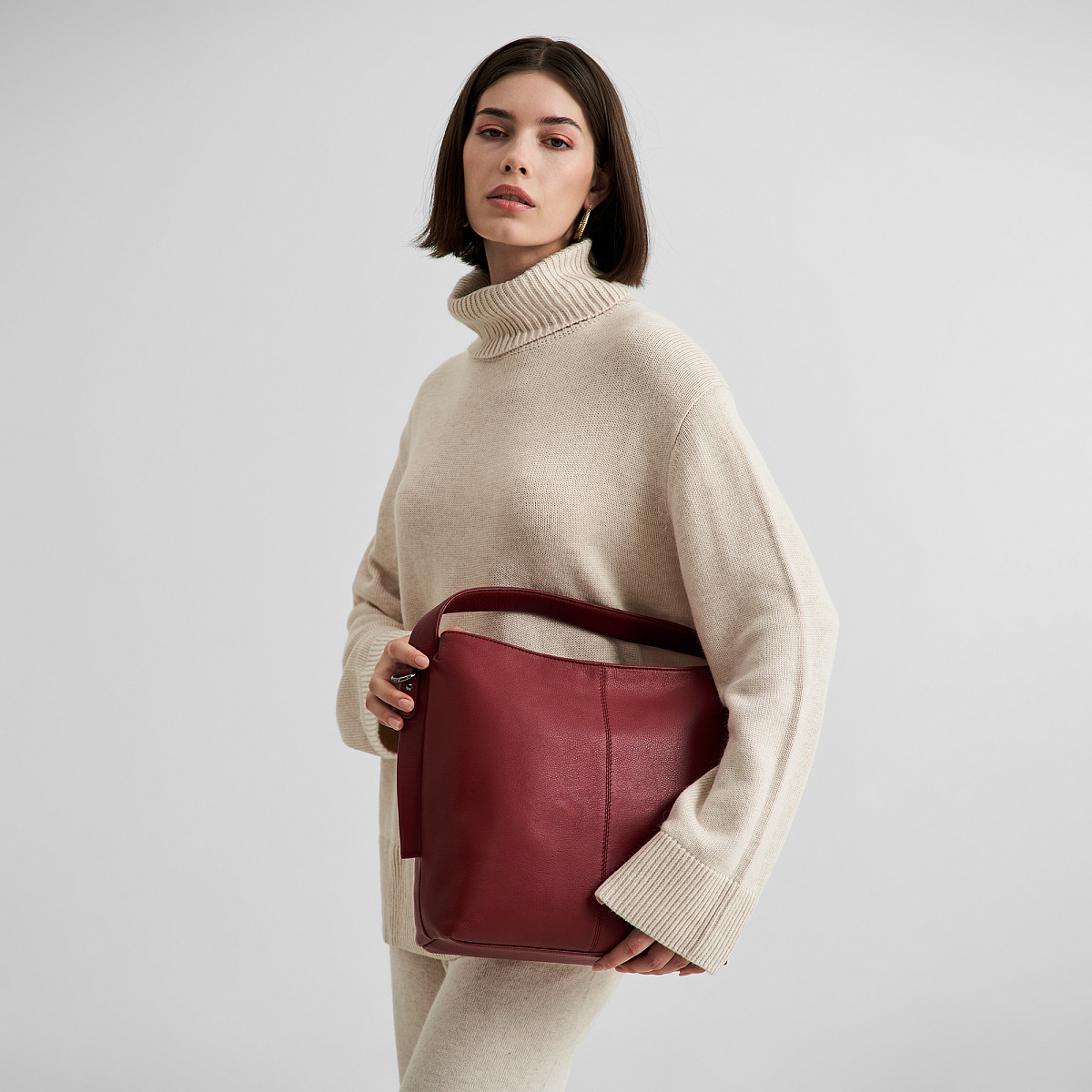 Женская сумка Dr. Koffer из натуральной кожи бордовая