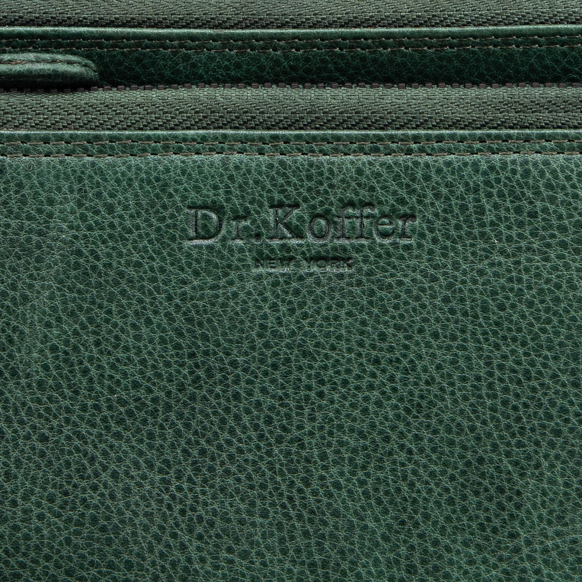 Портмоне Dr.Koffer из натуральной кожи зеленое