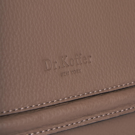 Женская сумка Dr. Koffer из натуральной кожи бежевая