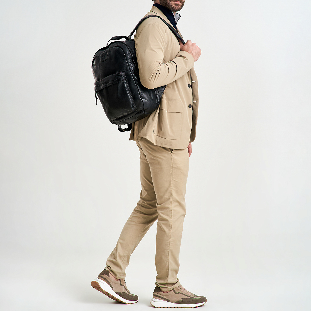 Рюкзак Dr.Koffer из натуральной кожи черный