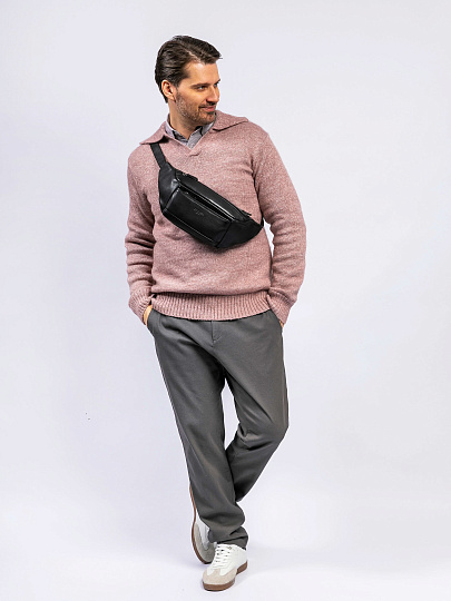 Сумка на пояс Dr. Koffer из натуральной кожи черная