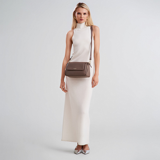 Женская сумка  Dr. Koffer из натуральной кожи бежевая