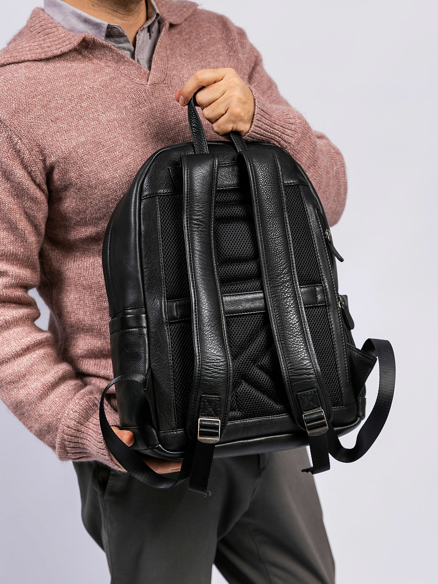 Рюкзак Dr. Koffer из натуральной кожи черный