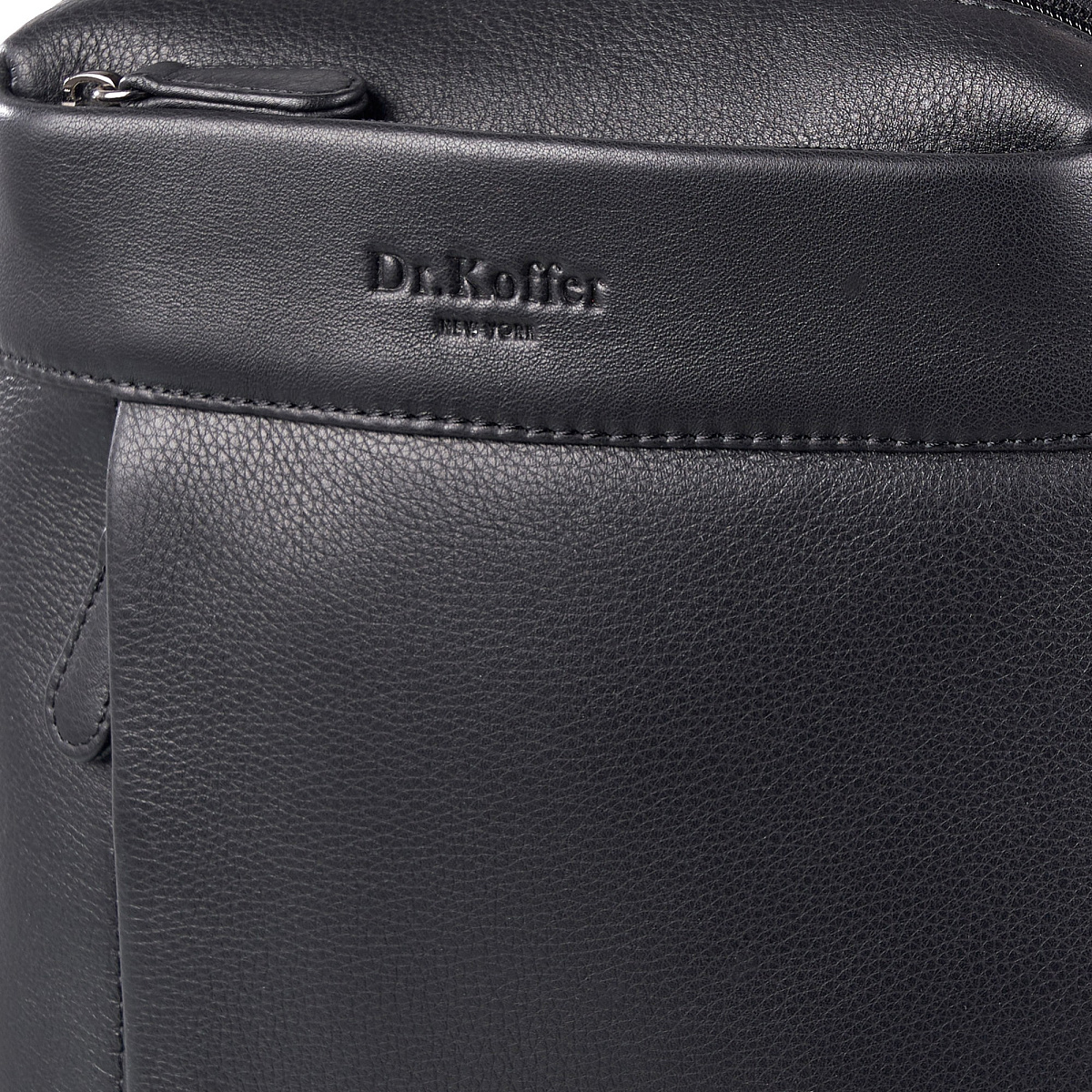 Рюкзак Dr.Koffer из натуральной кожи черный