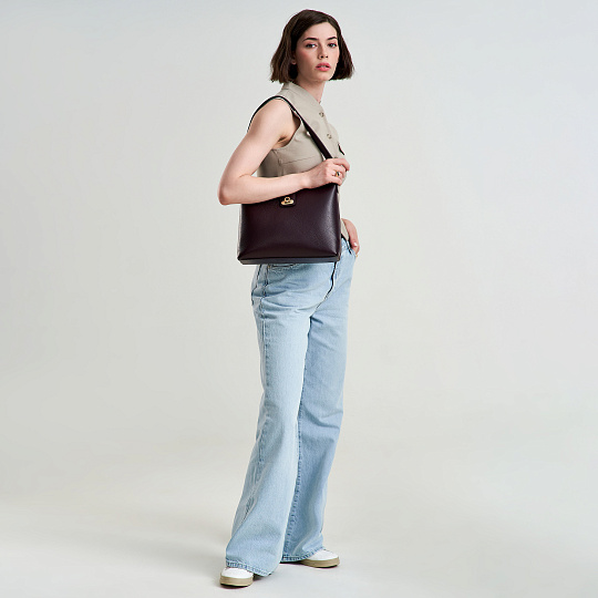 Женская сумка  Dr. Koffer из натуральной кожи фиолетовая