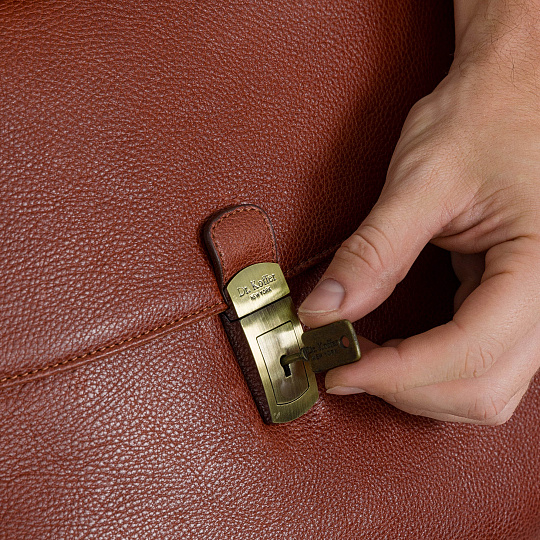 Портфель Dr.Koffer из натуральной кожи светло-коричневый