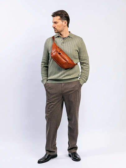 Сумка на пояс Dr. Koffer из натуральной кожи коричневая