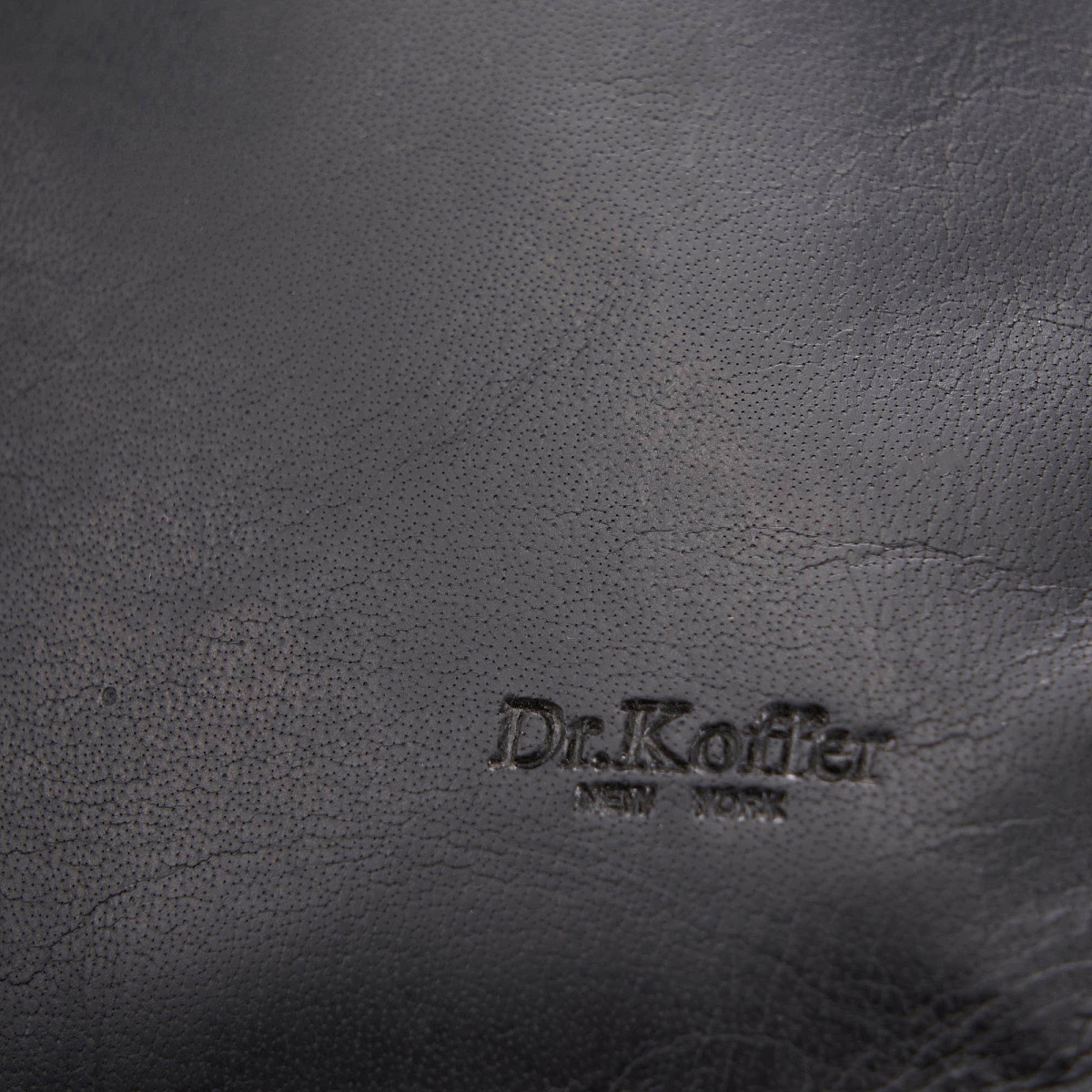 Рюкзак Dr.Koffer из натуральной кожи черный