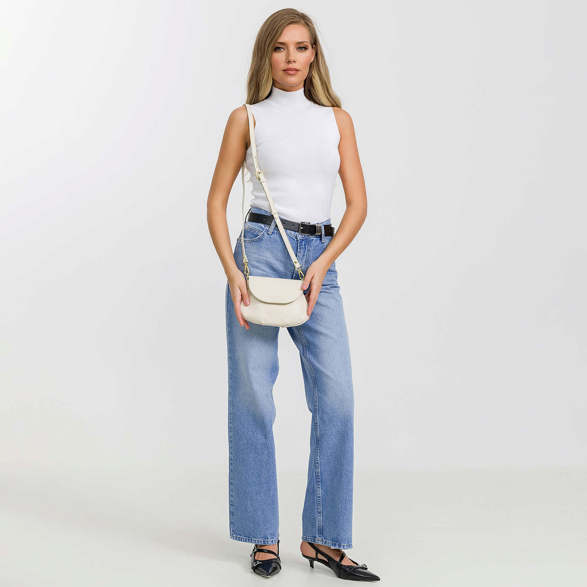 Женская сумка Dr. Koffer из натуральной кожи белая